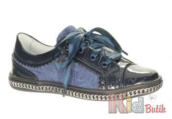 Купить Туфли спортивные для девочки темно-синего цвета Bartek W15-75524/SZ 1CJ З на КидБутик Туфли спортивные для девочки темно-синего цвета Bartek W15-75524/SZ 1CJ З