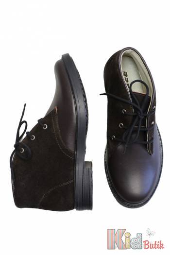 Купить Ботинки тёмно-коричневого цвета в стиле "chukka boots" Bartek 16-97353/P6 на КидБутик Ботинки тёмно-коричневого цвета в стиле "chukka boots" Bartek 16-97353/P6