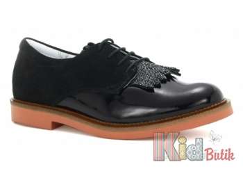 Купить Лоферы на шнурках для девочки Bartek 17-28597/SZ/L9 на КидБутик Лоферы на шнурках для девочки Bartek 17-28597/SZ/L9