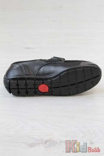 Купить Туфли чёрного цвета на липучке для мальчика Bartek 17-28656/SZ/Z80 на КидБутик Туфли чёрного цвета на липучке для мальчика Bartek 17-28656/SZ/Z80