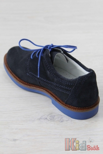 Купить Туфли тёмно-синие с контрастной подошвой Bartek 18-28517/SZ/W28 на КидБутик Туфли тёмно-синие с контрастной подошвой Bartek 18-28517/SZ/W28