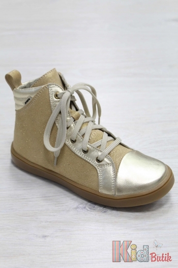 Купить Ботинки золотистого цвета для настоящих модниц Bartek 18-17359/3/FA2 на КидБутик Ботинки золотистого цвета для настоящих модниц Bartek 18-17359/3/FA2
