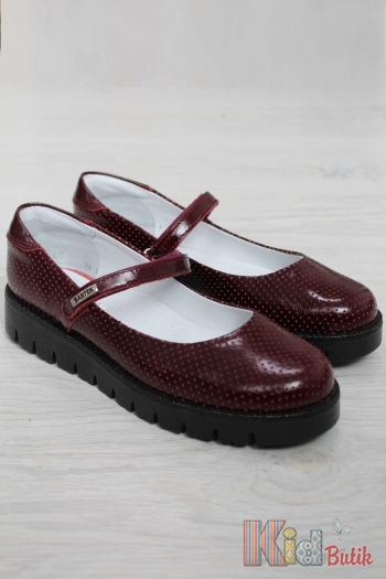 Купити Туфлі бордового кольору для дівчинки Bartek 18-48605/SZ/F70 на КідБутік Туфлі бордового кольору для дівчинки Bartek 18-48605/SZ/F70