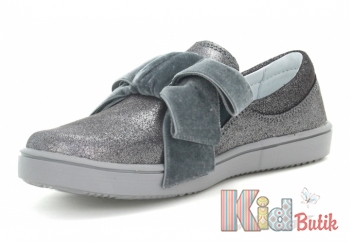 Купить Слипоны серебристые с велюровым бантом Bartek 19-45384/SZ/11M на КидБутик Слипоны серебристые с велюровым бантом Bartek 19-45384/SZ/11M