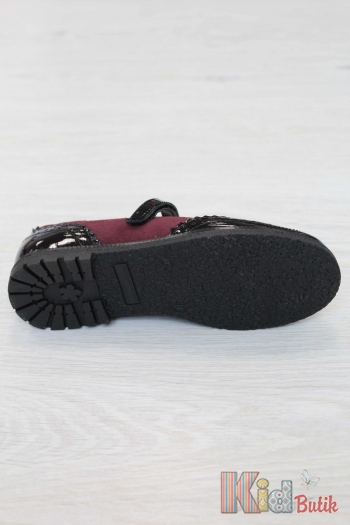 Купить Туфельки с лаковыми вставками для девочек Bartek 18-45637/SZ/L9 на КидБутик Туфельки с лаковыми вставками для девочек Bartek 18-45637/SZ/L9