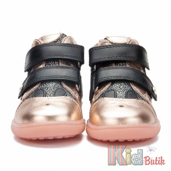 Купити Черевики оригінальні з вушками для дівчинки Bartek 18-11702/4/NRG на КідБутік Черевики оригінальні з вушками для дівчинки Bartek 18-11702/4/NRG