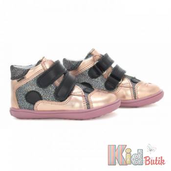 Купити Черевики декоровані вушками зайчика для дівчинки Bartek 20-11702/6/NRG на КідБутік Черевики декоровані вушками зайчика для дівчинки Bartek 20-11702/6/NRG