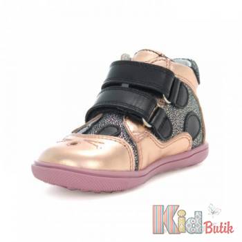 Купити Черевики декоровані вушками зайчика для дівчинки Bartek 20-11702/6/NRG на КідБутік Черевики декоровані вушками зайчика для дівчинки Bartek 20-11702/6/NRG