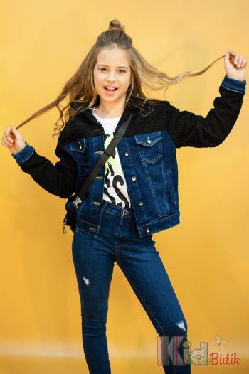 Купить Куртка джинсовая для девочки A-yugi Jeans Аю20-35(17089) на КидБутик Куртка джинсовая для девочки A-yugi Jeans Аю20-35(17089)