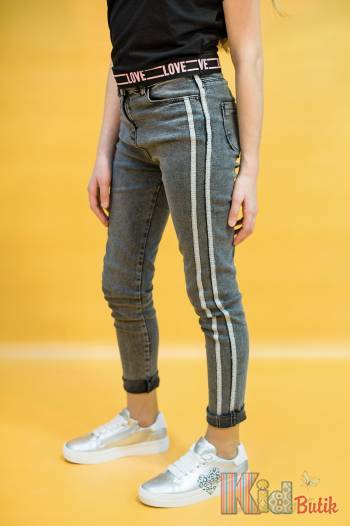 Купити Джинси скіні сірого кольору з лампасами A-yugi Jeans Аю20-51Чор(9188) на КідБутік Джинси скіні сірого кольору з лампасами A-yugi Jeans Аю20-51Чор(9188)