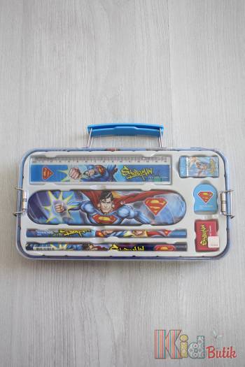 Купить Пенал металлический Superman Другие бренды 75028 на КидБутик Пенал металлический Superman Другие бренды 75028