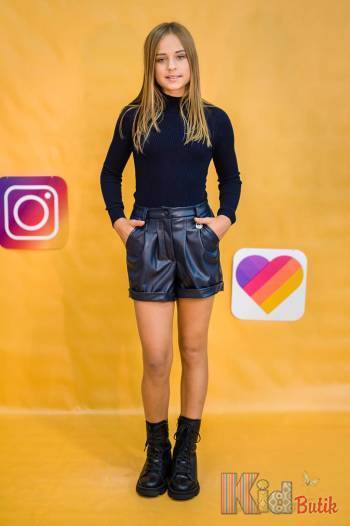 Купити Шорти з екокожі темно-синього кольору A-yugi Jeans Аю20-75 на КідБутік Шорти з екокожі темно-синього кольору A-yugi Jeans Аю20-75