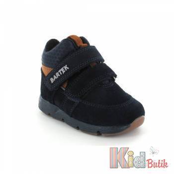 Купить Ботинки для мальчика Bartek 1090-9J9P на КидБутик Ботинки для мальчика Bartek 1090-9J9P