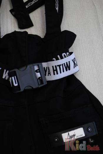 Купить Комбинезон черного цвета для девочки A-yugi Jeans Аю20-97(9234) на КидБутик Комбинезон черного цвета для девочки A-yugi Jeans Аю20-97(9234)