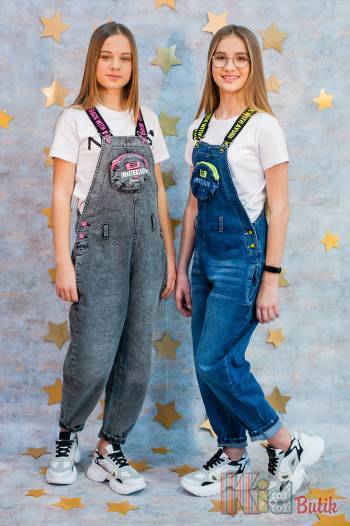 Купить Комбинезон джинсовый для девочки A-yugi Jeans Аю21-6Сн на КидБутик Комбинезон джинсовый для девочки A-yugi Jeans Аю21-6Сн