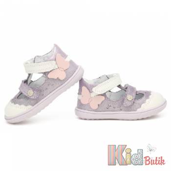 Купити Туфлі ніжно-бузкового кольору для дівчинки Bartek 21-81798/004 на КідБутік Туфлі ніжно-бузкового кольору для дівчинки Bartek 21-81798/004