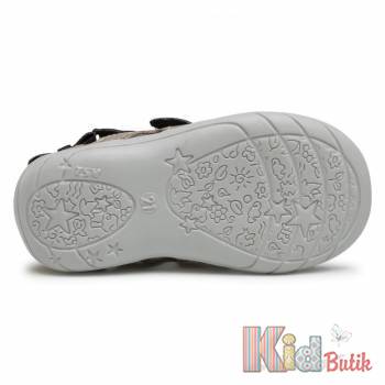 Купить Босоножки золотого цвета Bartek 11707/026 на КидБутик Босоножки золотого цвета Bartek 11707/026