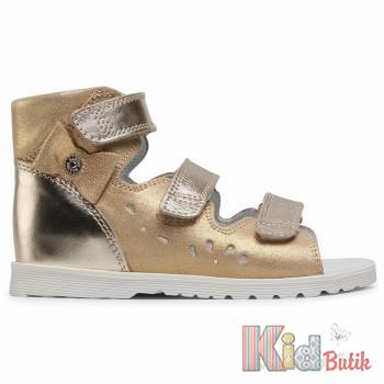 Купить Босоножки красивого золотистого цвета для девочки Bartek 21-86803/0/NIP на КидБутик Босоножки красивого золотистого цвета для девочки Bartek 21-86803/0/NIP
