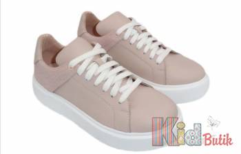Купити Кеди персикового кольору для дівчинки Bistfor 13100/175/275 на КідБутік Кеди персикового кольору для дівчинки Bistfor 13100/175/275