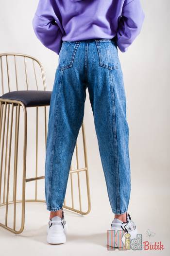 Купить Джинсы мом "Slouchy" светло-синего цвета для девочки Marions Мр21-143(403)гол на КидБутик Джинсы мом "Slouchy" светло-синего цвета для девочки Marions Мр21-143(403)гол