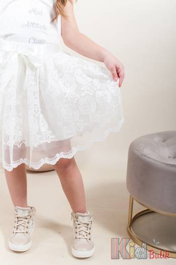 Купить Комплект молочный джинсовая куртка+юбка+футболка Moonstar МС22-8209Ekru на КидБутик Комплект молочный джинсовая куртка+юбка+футболка Moonstar МС22-8209Ekru