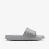 Купить Сланцы для девочки серебристо серого цвета Coqui 22-7083 Khaki grey glitter на КидБутик Сланцы для девочки серебристо серого цвета Coqui 22-7083 Khaki grey glitter