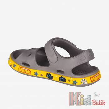 Купить Сандалии серые с желтой отделкой для мальчика Coqui 22-8851 Dk.Grey/Yellow на КидБутик Сандалии серые с желтой отделкой для мальчика Coqui 22-8851 Dk.Grey/Yellow