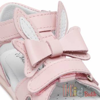 Купити Босоніжки декоровані бантиком для дівчинки Bartek 23-11128007 на КідБутік Босоніжки декоровані бантиком для дівчинки Bartek 23-11128007