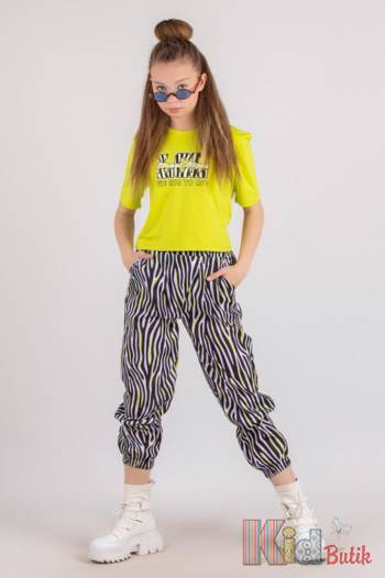 Купить Футболка салатовая "LCL Street Style" с зебровой вставкой LOCOLOCO ЛЛ22-2268Yag на КидБутик Футболка салатовая "LCL Street Style" с зебровой вставкой LOCOLOCO ЛЛ22-2268Yag