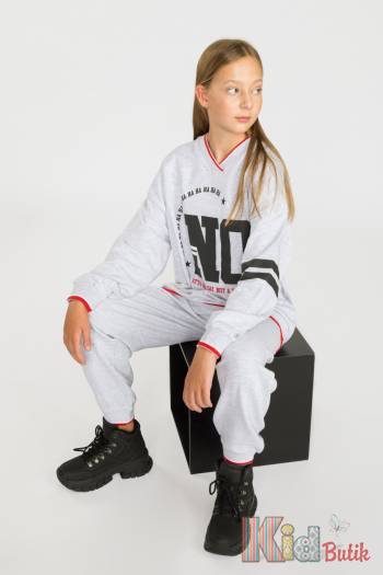 Купить Свитшот цвета серый меланж для девочки Reporter Young Р22-61(0550G-23-130) на КидБутик Свитшот цвета серый меланж для девочки Reporter Young Р22-61(0550G-23-130)