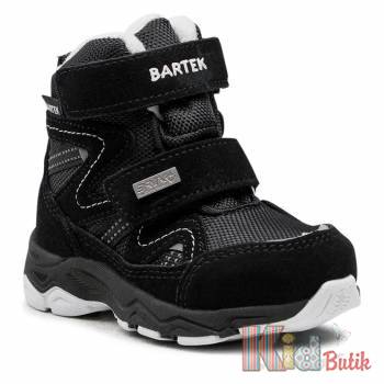 Купити Черевики в чорному кольорі для хлопчика Bartek 22-14654002 на КідБутік Черевики в чорному кольорі для хлопчика Bartek 22-14654002