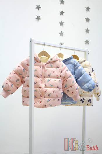 Купить Куртка с принтом для детей Bolina Baby И22-42(777)Гл на КидБутик Куртка с принтом для детей Bolina Baby И22-42(777)Гл
