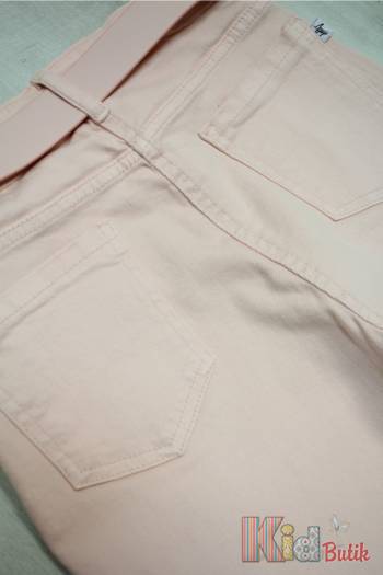Купити Джинси прямі світлого кольору з поясом для дівчинки A-yugi Jeans Аю23-6(9349) на КідБутік Джинси прямі світлого кольору з поясом для дівчинки A-yugi Jeans Аю23-6(9349)