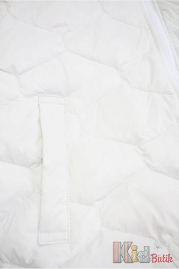 Купить Куртка для девочки в белом цвете Nestta Не23-8 біл. на КидБутик Куртка для девочки в белом цвете Nestta Не23-8 біл.