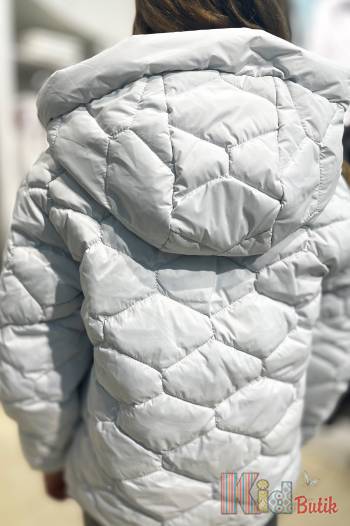 Купить Куртка для девочки в белом цвете Nestta Не23-8 біл. на КидБутик Куртка для девочки в белом цвете Nestta Не23-8 біл.