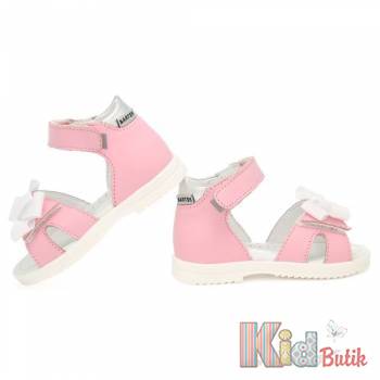 Купить Босоножки розовые с белым бантиком для девочки Bartek 23-11534005 на КидБутик Босоножки розовые с белым бантиком для девочки Bartek 23-11534005