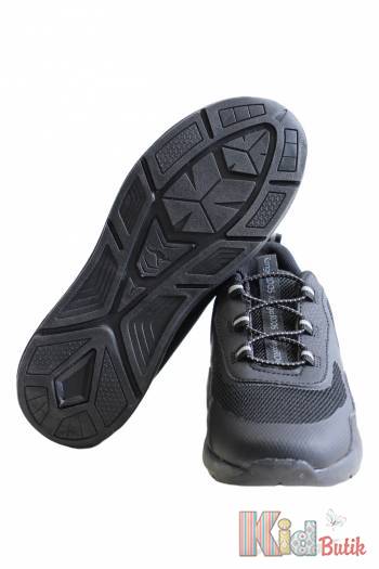 Купити Кросівки чорні для хлопчика KangaROOS 23-18817-000-5500 на КідБутік Кросівки чорні для хлопчика KangaROOS 23-18817-000-5500