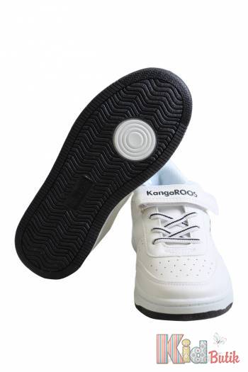 Купить Кроссовки белые с черным для мальчика KangaROOS 23-18906-002-0500 на КидБутик Кроссовки белые с черным для мальчика KangaROOS 23-18906-002-0500