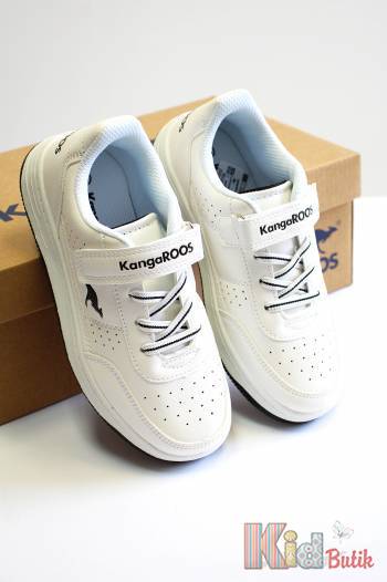 Купить Кроссовки белые с черным для мальчика KangaROOS 23-18906-002-0500 на КидБутик Кроссовки белые с черным для мальчика KangaROOS 23-18906-002-0500