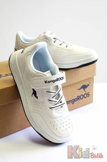 Купить Кроссовки белые с черным для мальчика KangaROOS 23-18906-002-0500 на КидБутик Кроссовки белые с черным для мальчика KangaROOS 23-18906-002-0500
