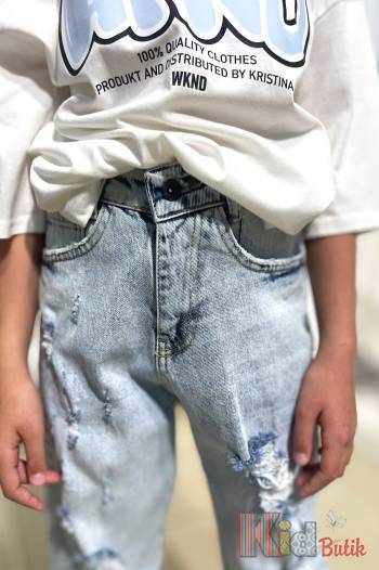 Купить Джинсы мом светлые рваные для девочки A-yugi Jeans Аю23-35(5378) на КидБутик Джинсы мом светлые рваные для девочки A-yugi Jeans Аю23-35(5378)