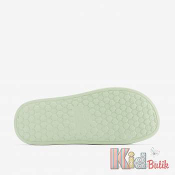 Купити Шльопанці салатові для дівчинки Coqui 23-7082 Pastel mint на КідБутік Шльопанці салатові для дівчинки Coqui 23-7082 Pastel mint