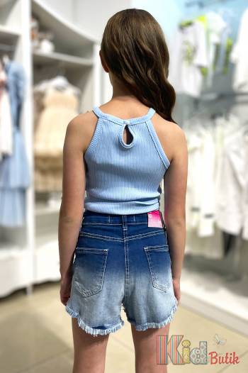 Купить Майка голубая с пуговками для девочки Cuties Ст23-18Блак(3755) на КидБутик Майка голубая с пуговками для девочки Cuties Ст23-18Блак(3755)