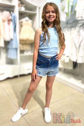 Купить Майка голубая с пуговками для девочки Cuties Ст23-18Блак(3755) на КидБутик Майка голубая с пуговками для девочки Cuties Ст23-18Блак(3755)