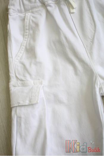Купить Шорты белые с накладными карманами для мальчика NK Unsea НК23-59(64702) на КидБутик Шорты белые с накладными карманами для мальчика NK Unsea НК23-59(64702)