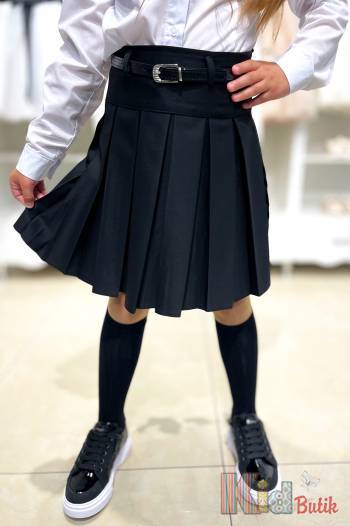 Купить Юбка черная в складку с пояском для девочки Sen Kids Т24-2(27-837) на КидБутик Юбка черная в складку с пояском для девочки Sen Kids Т24-2(27-837)