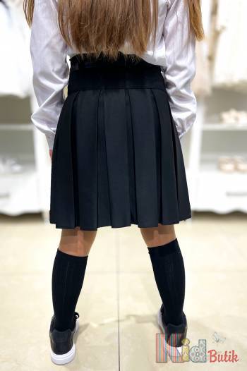 Купить Юбка черная в складку с пояском для девочки Sen Kids Т24-2(27-837) на КидБутик Юбка черная в складку с пояском для девочки Sen Kids Т24-2(27-837)
