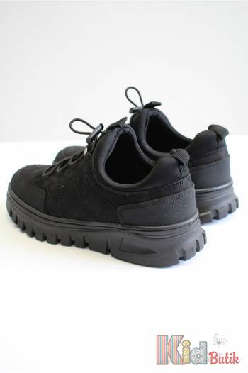 Купить Кроссовки черного цвета для подростков Kemal Pafi КР23-60 749-5GRS на КидБутик Кроссовки черного цвета для подростков Kemal Pafi КР23-60 749-5GRS