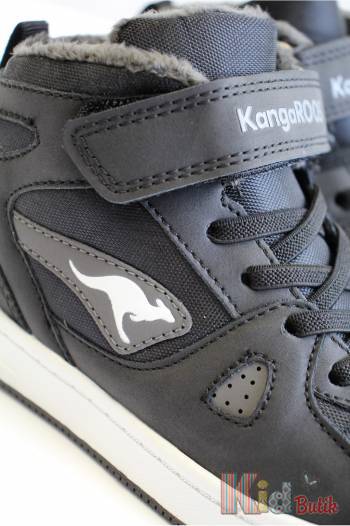 Купить Ботинки утепленные черно-серые для мальчика KangaROOS 23-18804-000-5003 на КидБутик Ботинки утепленные черно-серые для мальчика KangaROOS 23-18804-000-5003