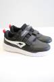Купить Кроссовки черные с белой вставкой для мальчика KangaROOS 23-18578-000-5012 на КидБутик Кроссовки черные с белой вставкой для мальчика KangaROOS 23-18578-000-5012 - фото
